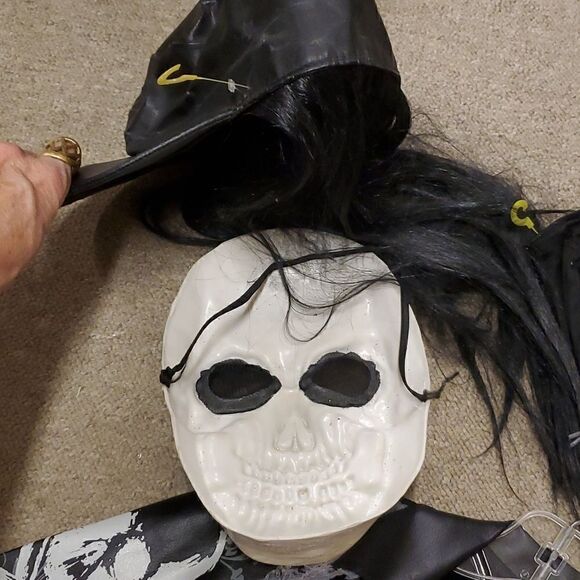 Rot n Rocker, rock n roll zombie costume - Picture 12 of 12